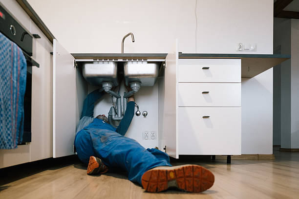 Professional Emergency Plumber technician working in Etna, OH